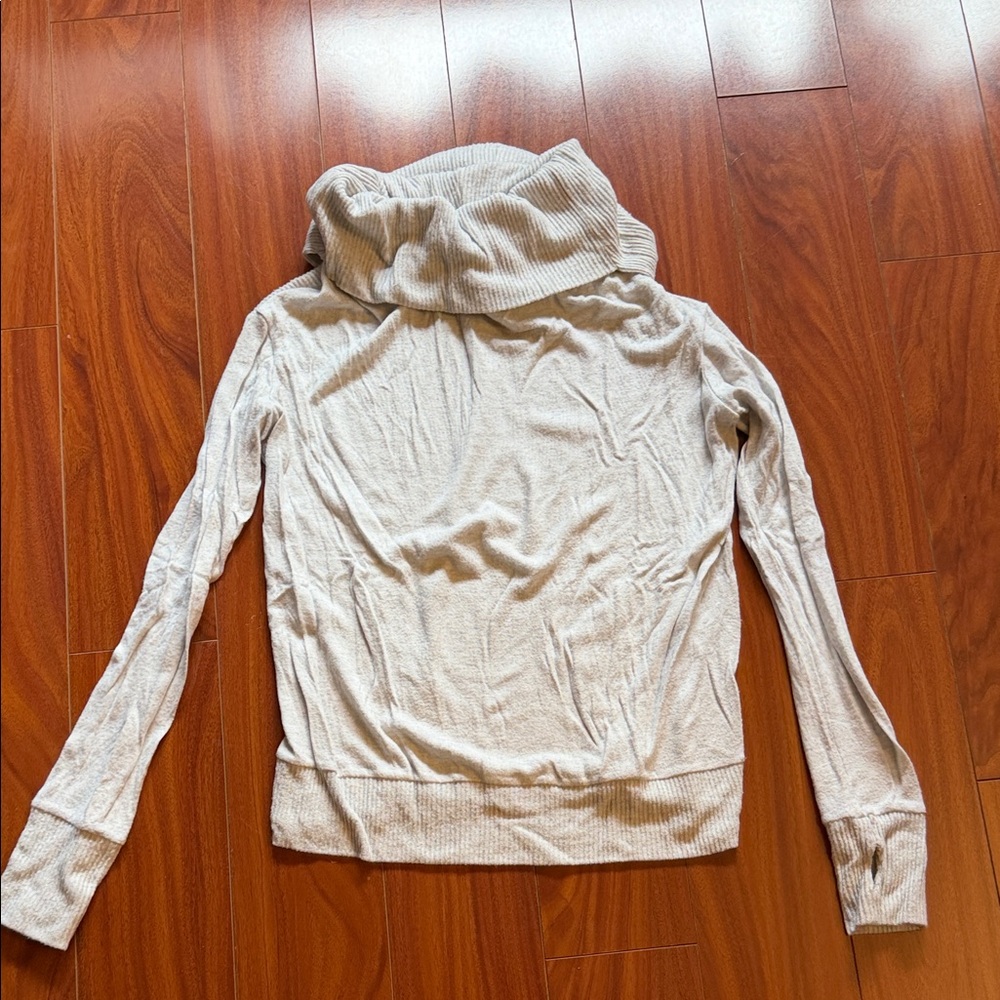 Cozy Gray Lightweight Turtleneck Sweater